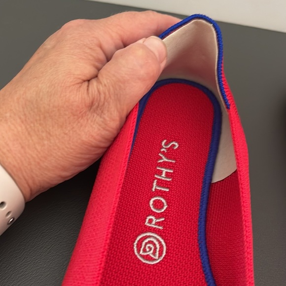 Red, Round Toe Rothy's Flats - Picture 10 of 14